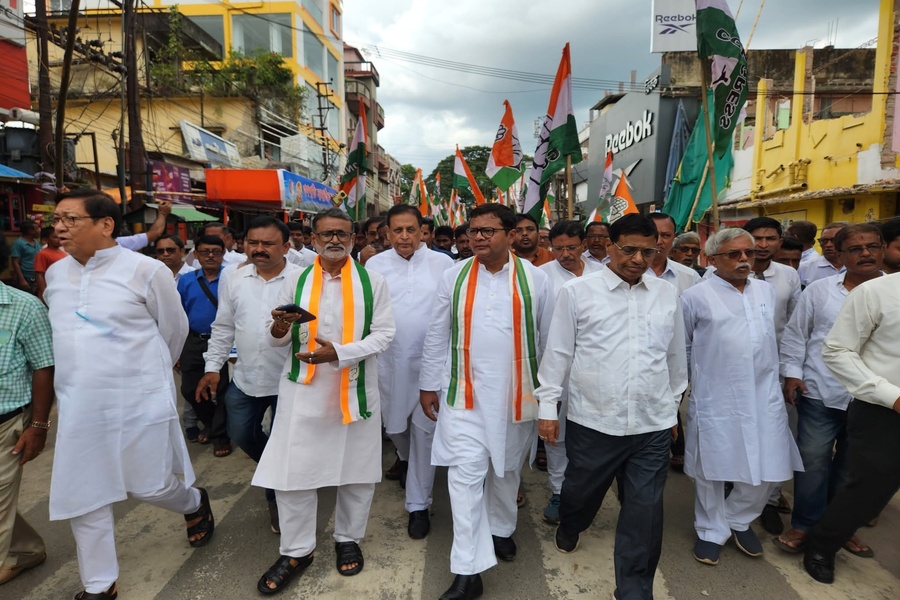 Tripura Congress Holds Protest March in Capital Alleging Vote Rigging, Criticizes PM Modi