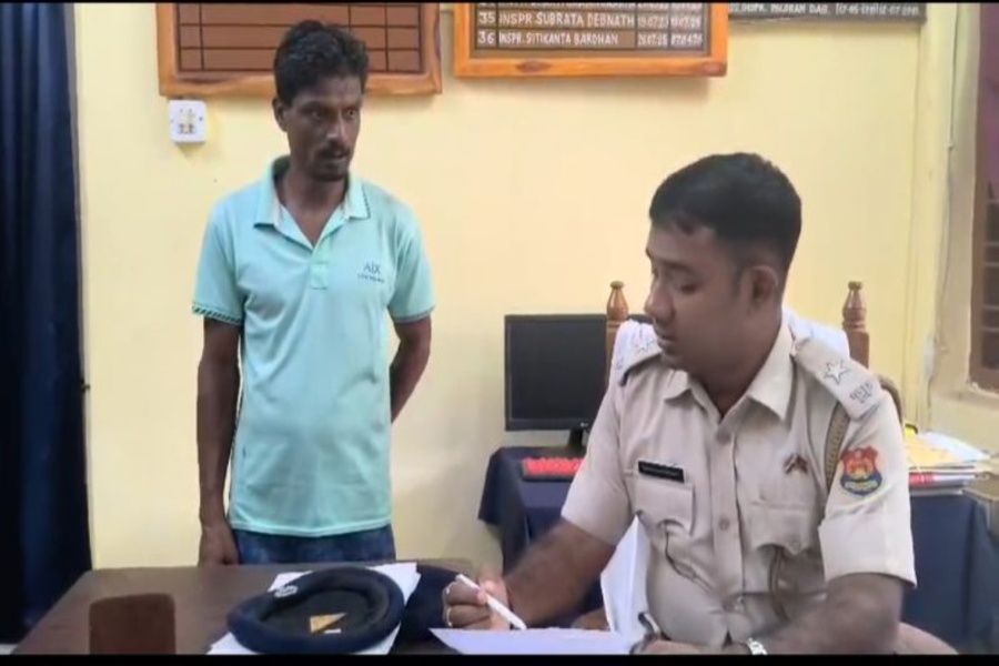 Bangladeshi held in joint operation i...