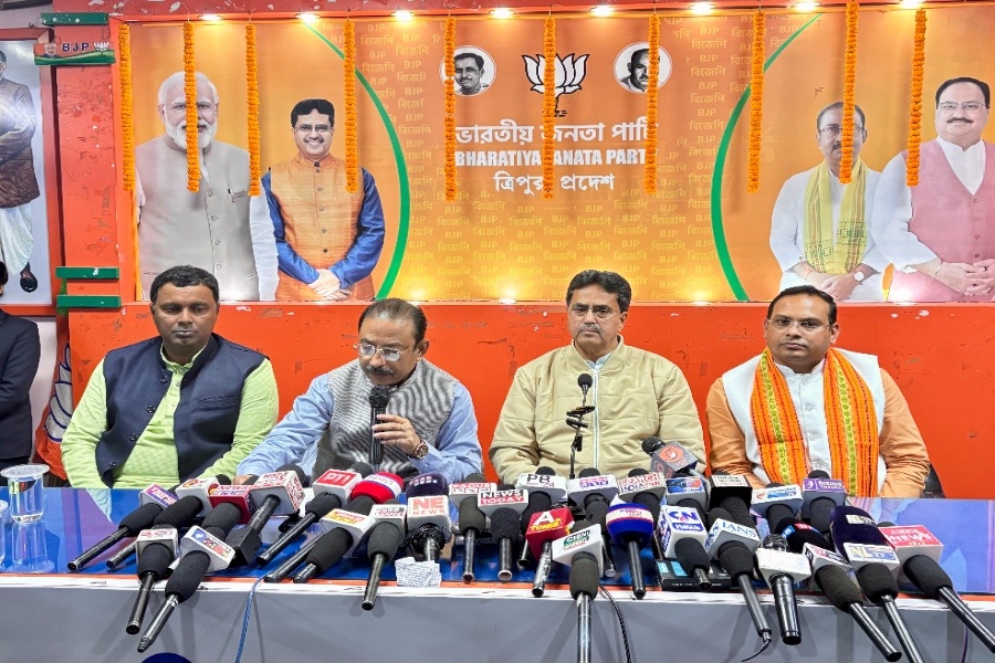 BJP Set to Succeed in West Bengal Despite TMC Rhetoric: Tripura CM