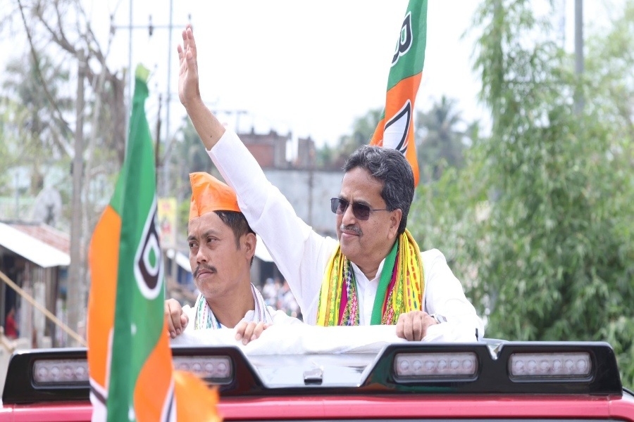 CM Criticizes Tipra Motha Over Alleged Corruption in ADC, Promises Tribal Development