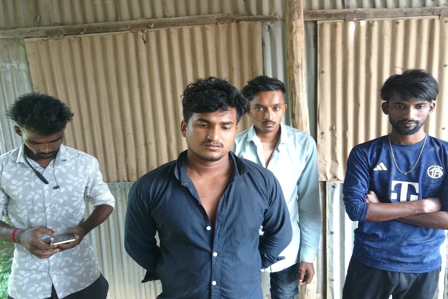 Four Suspected Bangladeshi Nationals ...