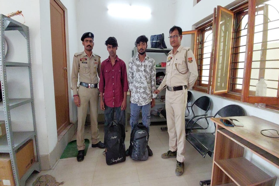 GRP Foils Alleged Cannabis Smuggling Bid, Two Held at Udaipur Station