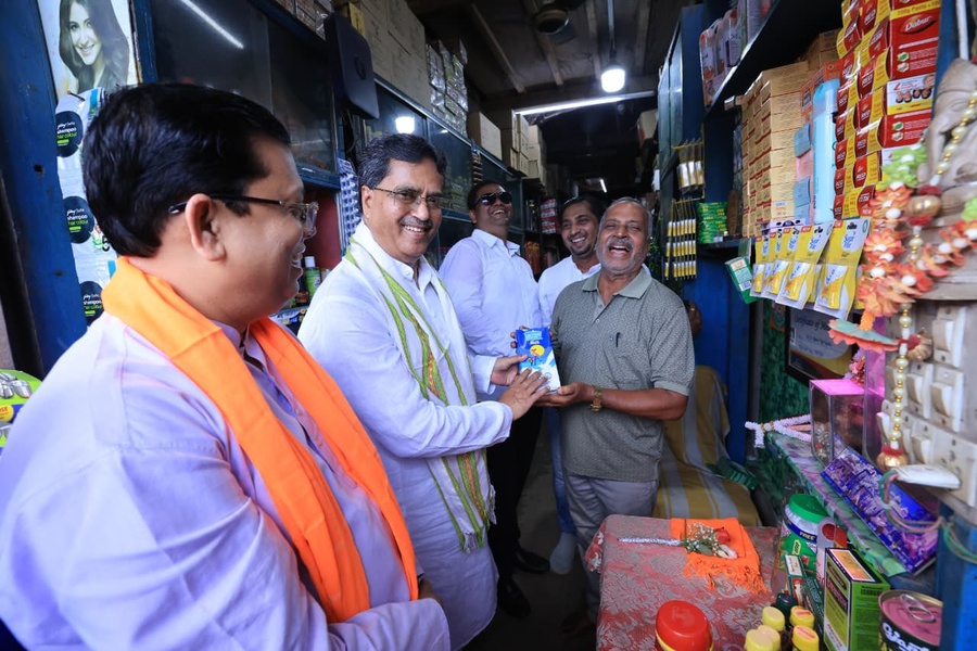 GST reforms bring happiness to buyers and sellers: CM