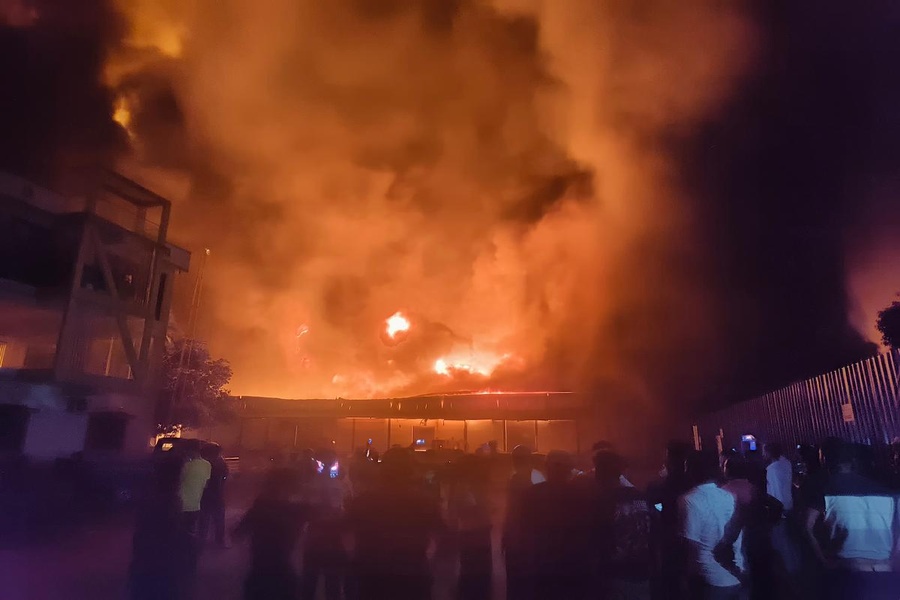 Massive fire guts house in Agartala city