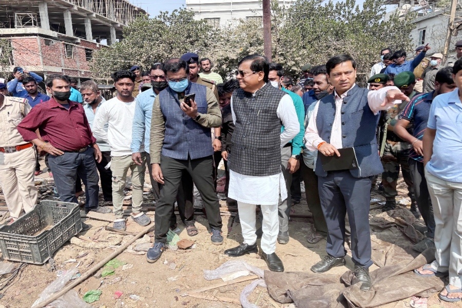 Municipal Corporation Demolishes Haora Market, Plans Modernized Facilities for Traders