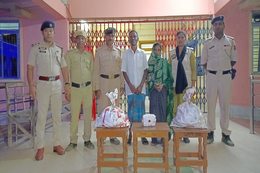 Two Arrested with Drugs Worth Rs 13 Lakh, Consignment Bound for Bangladesh