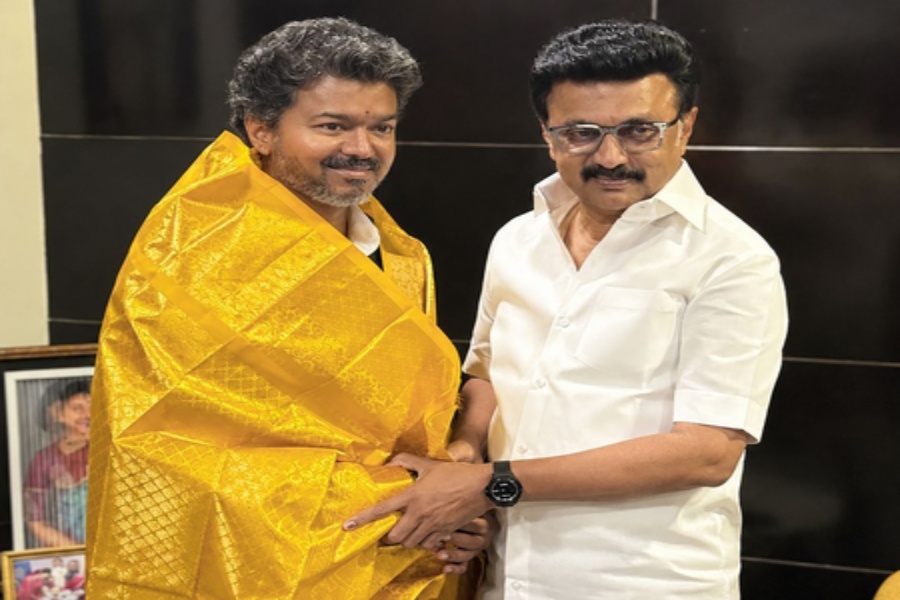 Tamil Nadu CM Vijay Calls on M.K. Stalin After Taking Oath as MLA