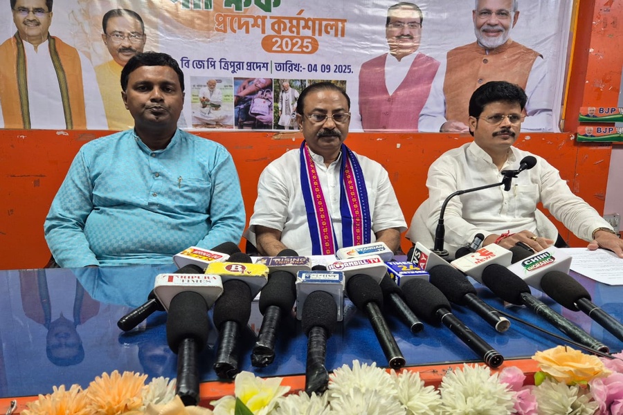 Tripura BJP chief Criticizes CPI(M) Over 1980 Riots, 1996 Kamalpur Massacre