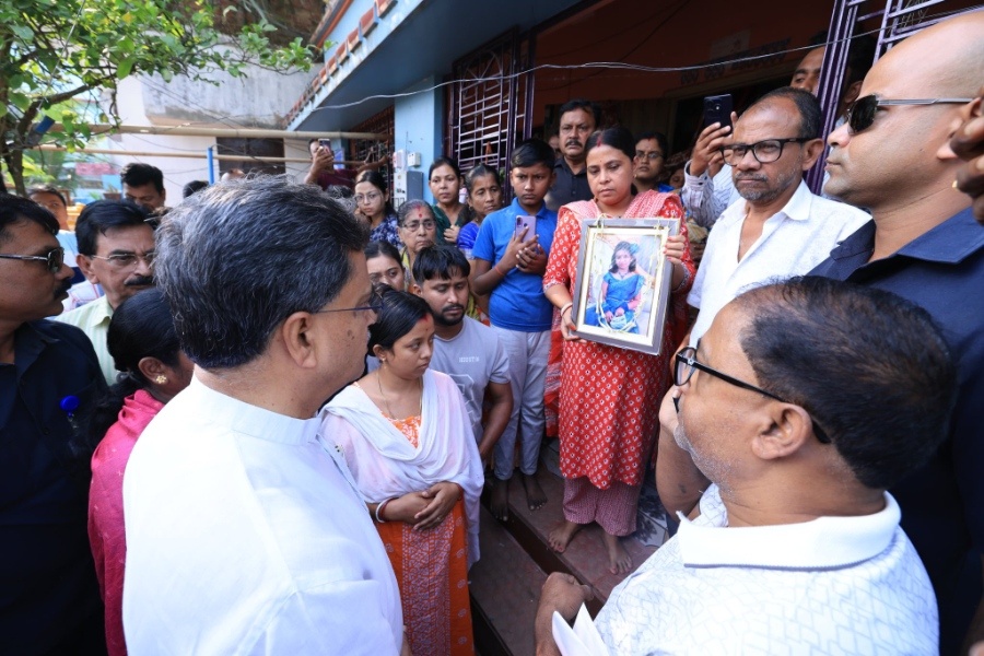 Tripura CM Orders Probe into Death of Class II Student, visits bereaved family