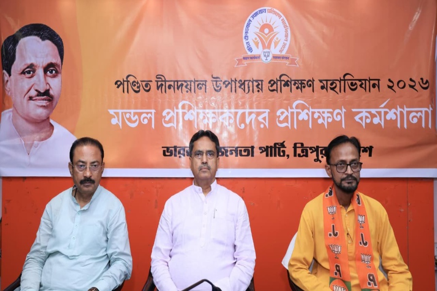Tripura CM Urges Focus on Public Deve...