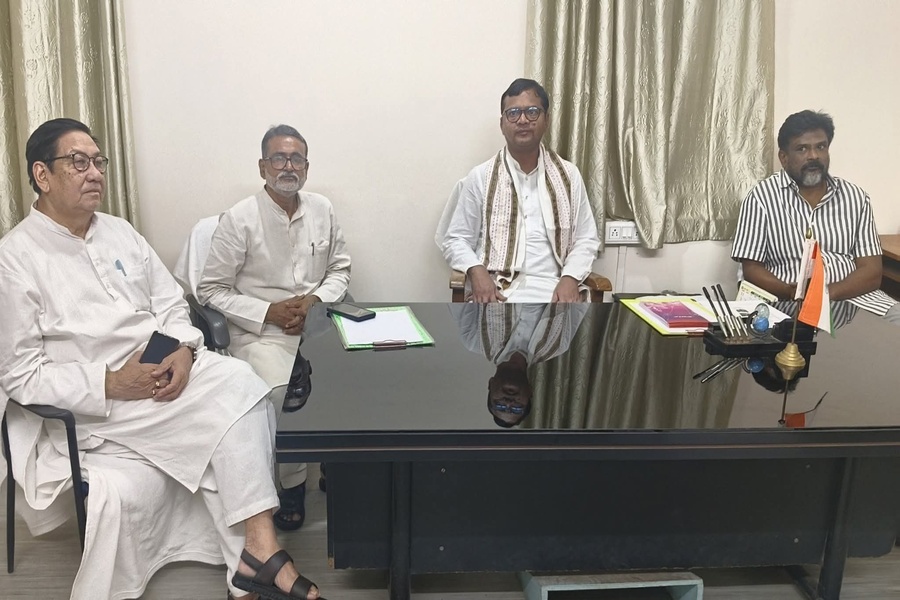 Tripura Congress in charge Saptagiri Ulaka arrives in state