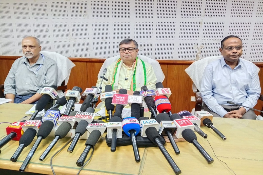 Tripura Govt to Fully Absorb Electric...