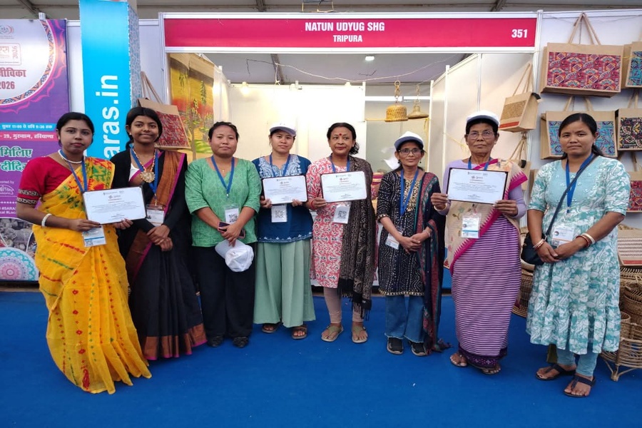 Tripura SHGs Shine at National Saras Fair 2026 in Delhi