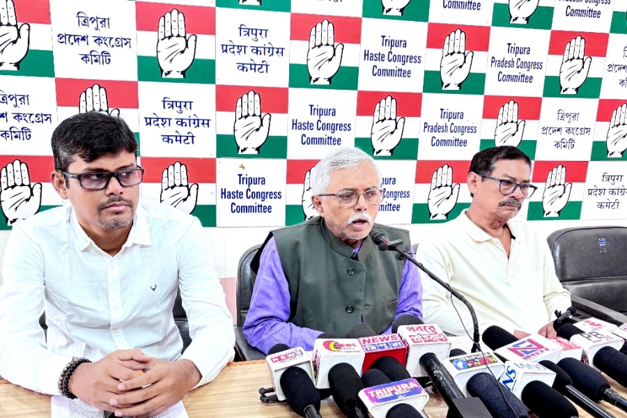 Tripura Congress Slams Centre Over Labour Codes, New Bills, to hold protect on Dec 08