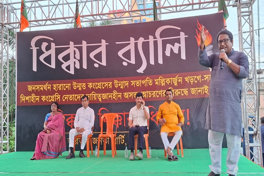 Tripura BJP Hits Streets in Agartala, Slams Congress Over Kharge’s Alleged Remarks