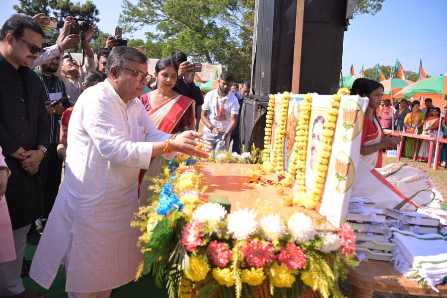 Development, good behaviour with public and pristha pramukhs key to electoral victory: Minister